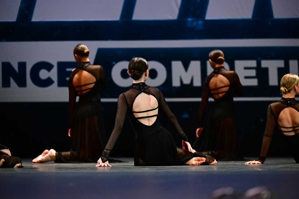 Dance Me To The End Of Love