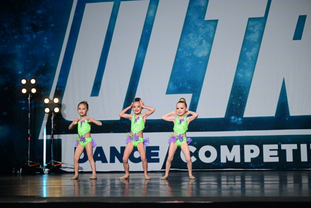 Lucille, Camille, Chenille