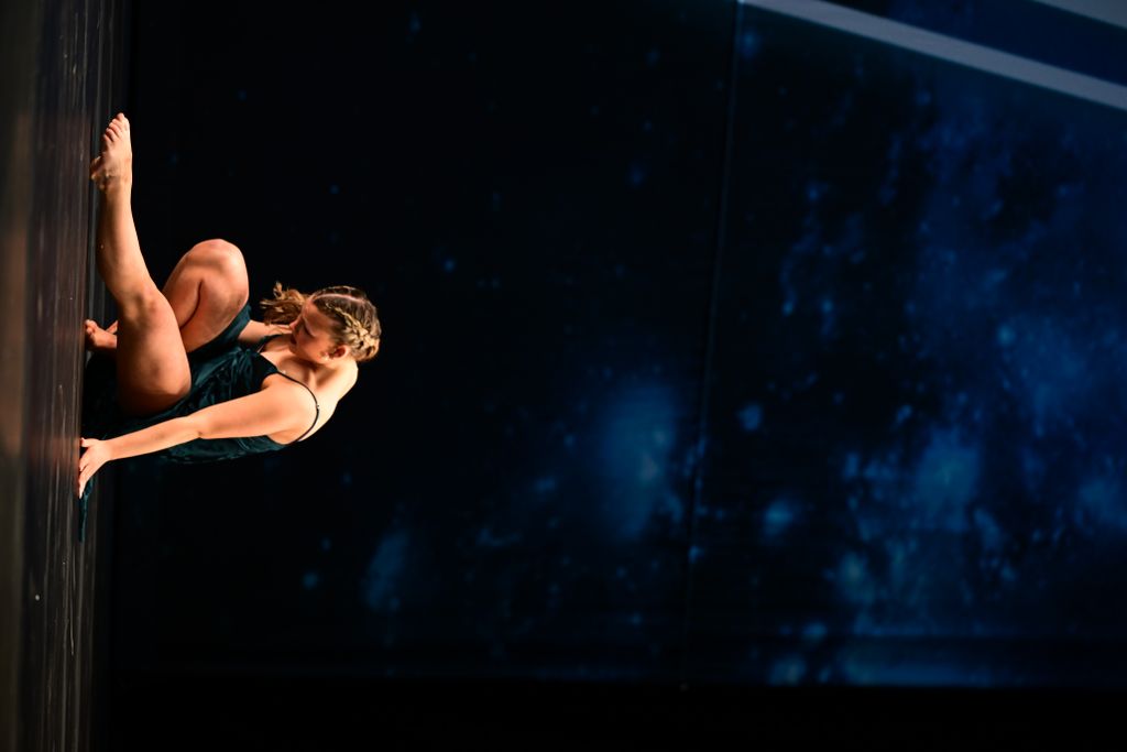 No One's In The Room