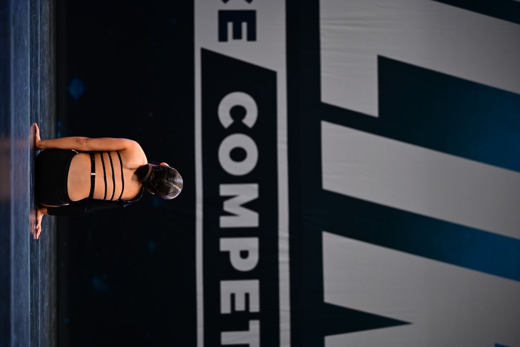 How To Disappear Completely