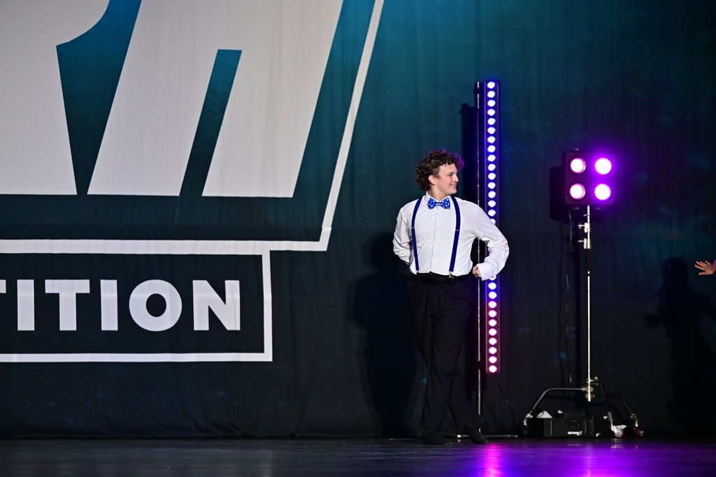 Jumpin' At The Woodside