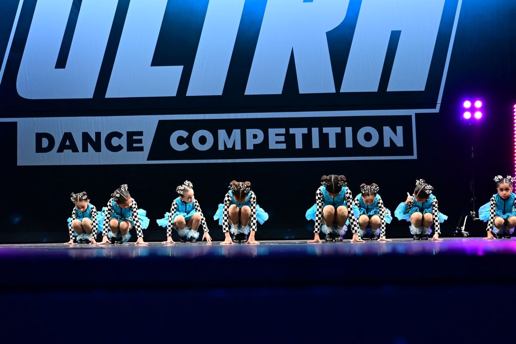 Black & White Thunderbird